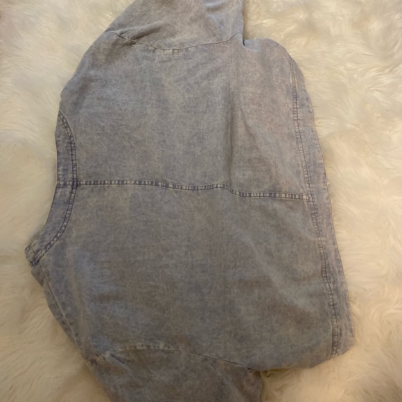 Never worn - Picture 3 of 3